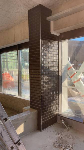 Réalisation de sols et murs techniques pour brasserie- Étrembières